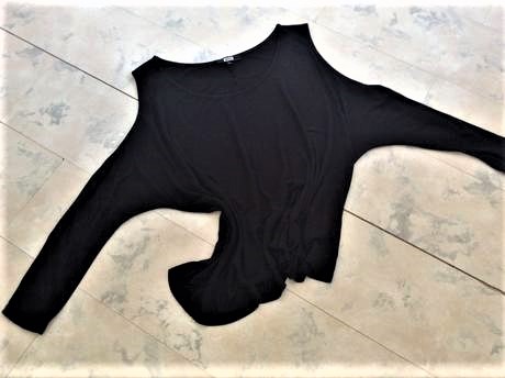 Oversize tričko s otvormi na ramenách bik bok l/xl, xl