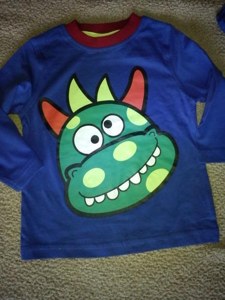 Pyžamo nenosené, next,80