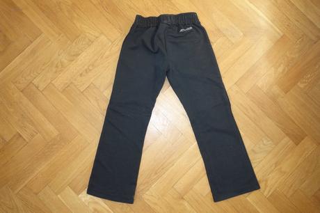 Tepláky, s.a.m.,134