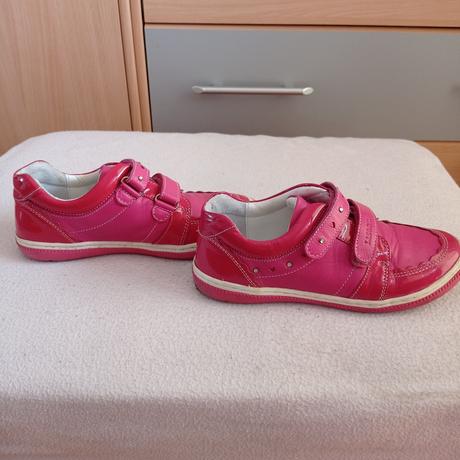 Duevcenske poltopanky vel.33, lasocki,33