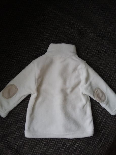 Biela bundicka, kik,74