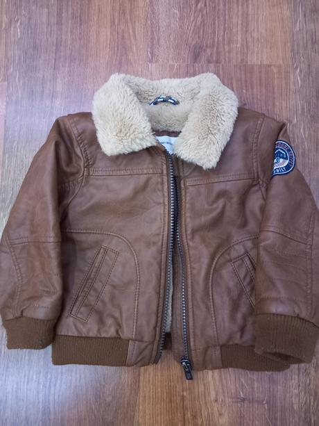 Kožená bundička s kozuskom vnutri, c&a,80