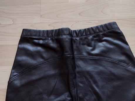 Koženkove nohavice, s