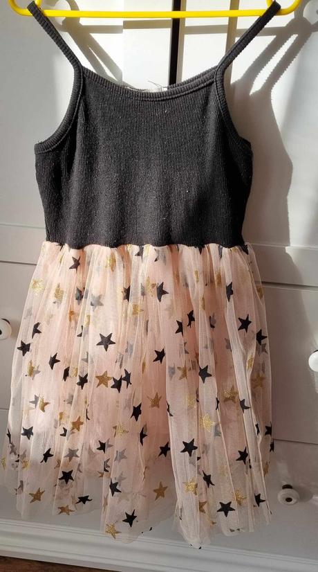 Šatky s hviezdičkami, 116