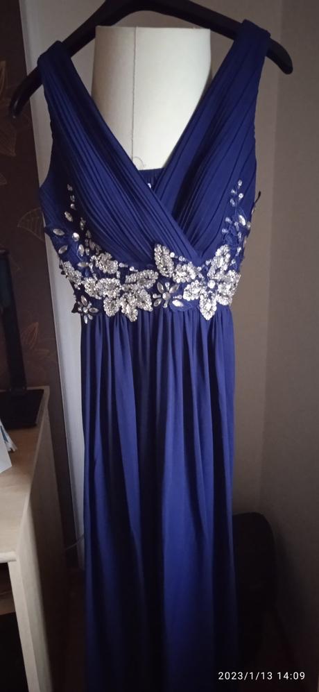 Spoločenské šaty, 40