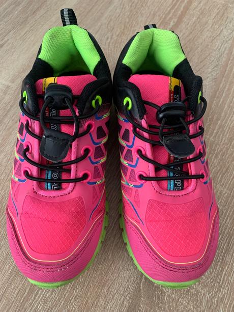 Turistické topanky, 30