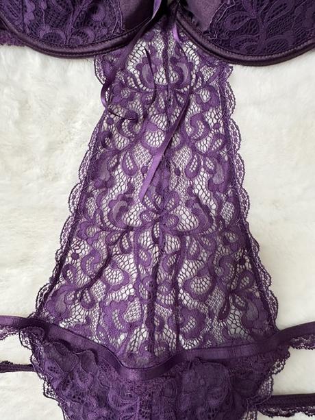Fialové čipkované body m, 80b / m