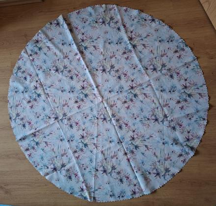 Kruhový obrus (priemer 128 cm), 