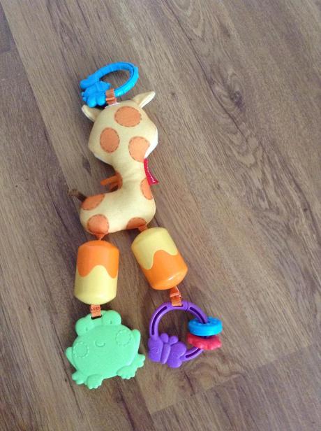 Hracia zirafka na kocik, 
