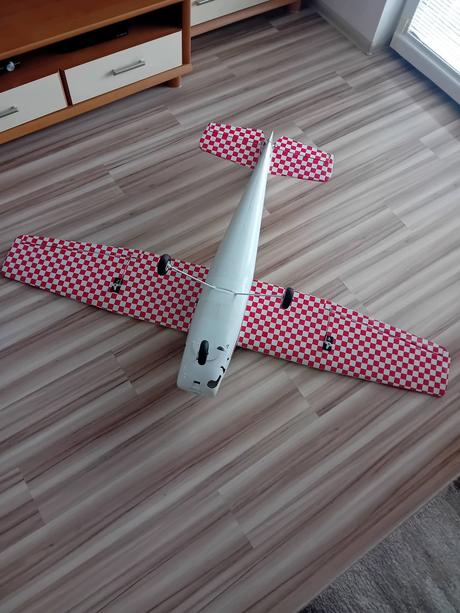 Ponúkam kompletné opravy rc modelov., 