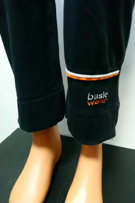 Dámske čierne elastické tepláky, westside, m