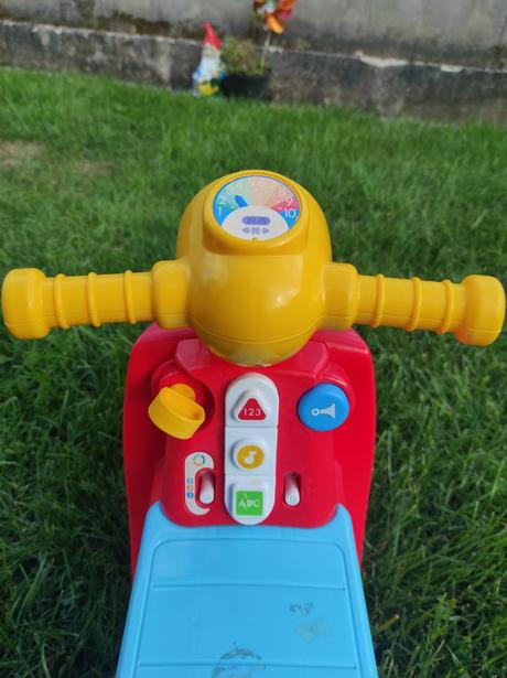 Odražadlo fisher price, 