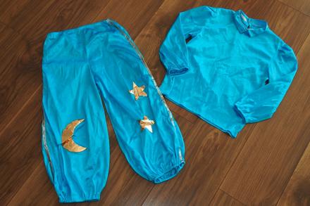 Kostým na karneval na 4-5rokov,