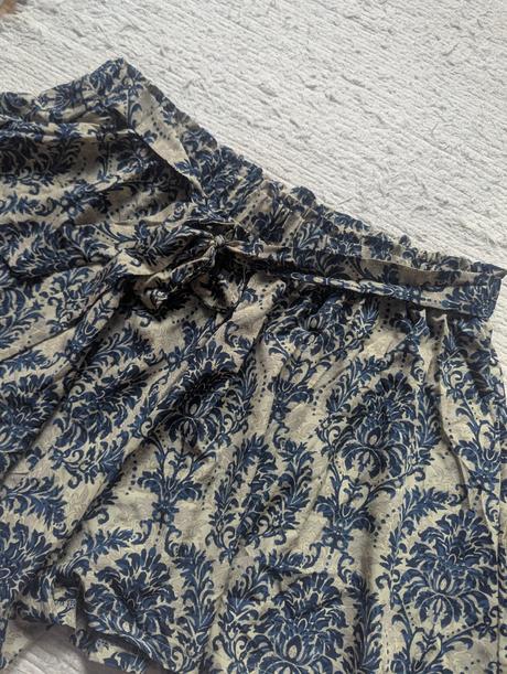 Dámske šortky 48, 48