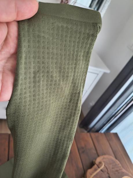 Olivovo zelené push-up športové legíny l, l