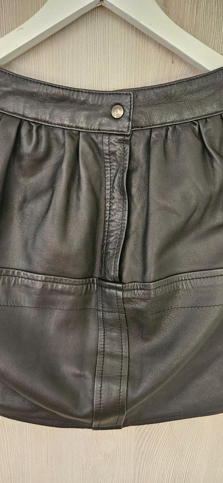 Koženková sukňa, m