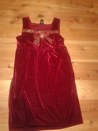 134-140 karnevalové šaty- 9 eur,