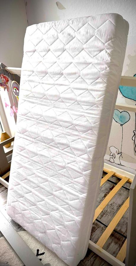 Postel domček, šírka (cm): 90,dĺžka (cm): 160