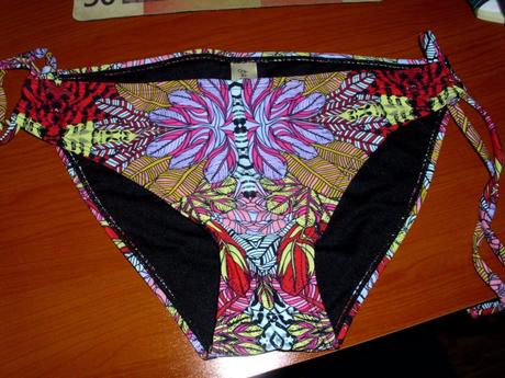 Mam na predaj spodný diel plaviek, gate,40