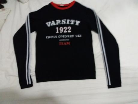 Chlapčenský dres veľkosť 8-9 rokov, 