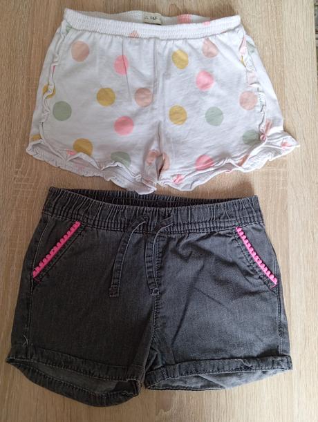 Šortky vel.104, f&f,104