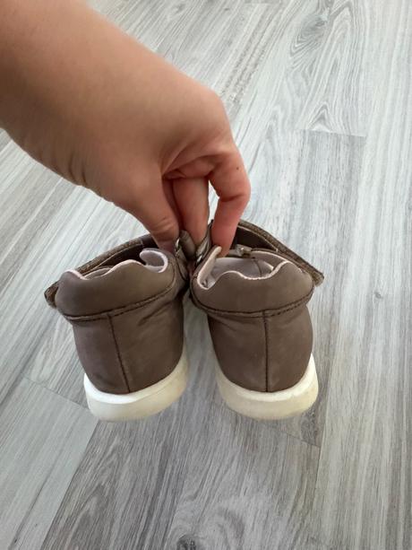 Kožené sandálky d.d.step, d.d.step,28