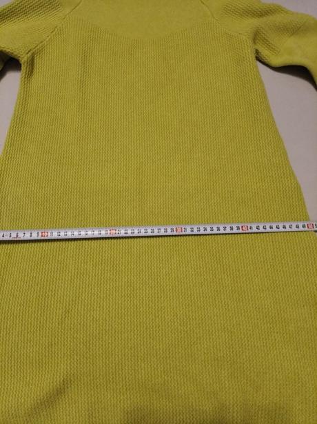 Moderné pleteninové šaty limetkovej farby, l