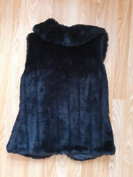 Kožušinová vesta, m
