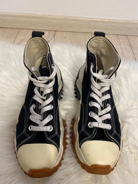 Converse, converse,38