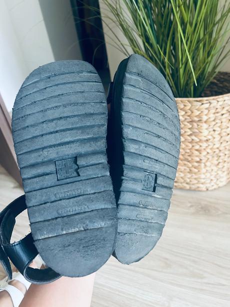 Luxusné sandále značky dr. martens, pc 140 eur, 38