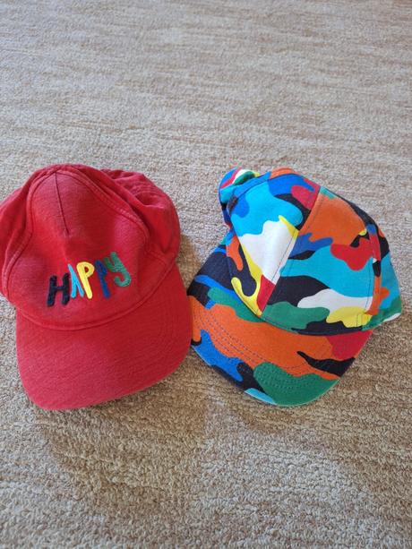 Šiltovky next, next,110