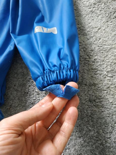 Nohavice do dažďa, lupilu,86