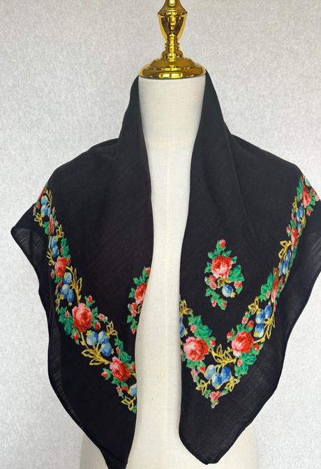 Šatka na krk - darujem k nákupu, m