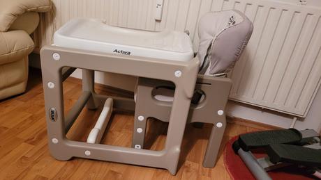 Detská jedálenská stolička so stolíkom, jané