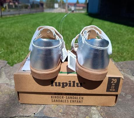 Lupilu nové strieborné metalické sandálky, lupilu,29