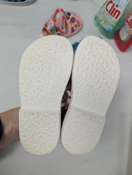 Papuče manik, manik,23