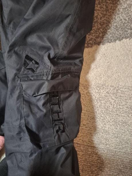 Lyžiarske nohavice 152/158, authority,152