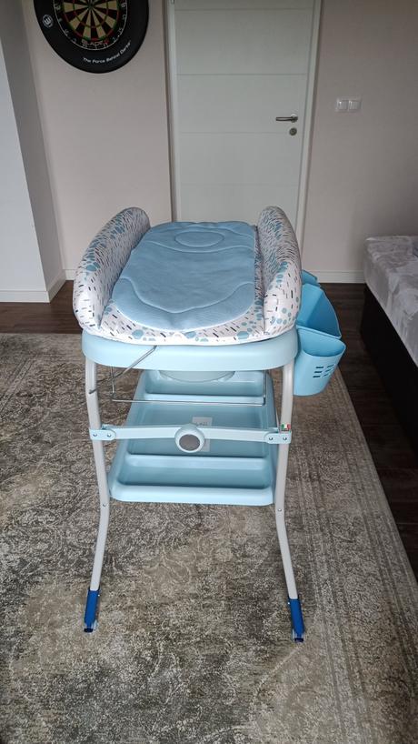 Prebaľovací pult s vaničkou, 