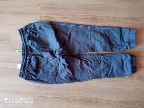 Nohavice podšité, 146