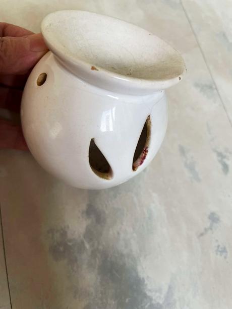 Lampa na aromatický olej, 