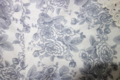 Krajkové šortky, 110