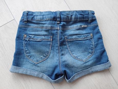 Predám dievčenské riflové kraťasy, 134