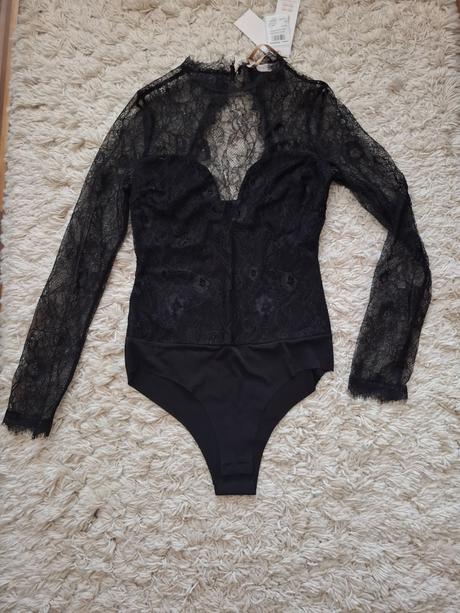 Rinascimento čipkované body, s
