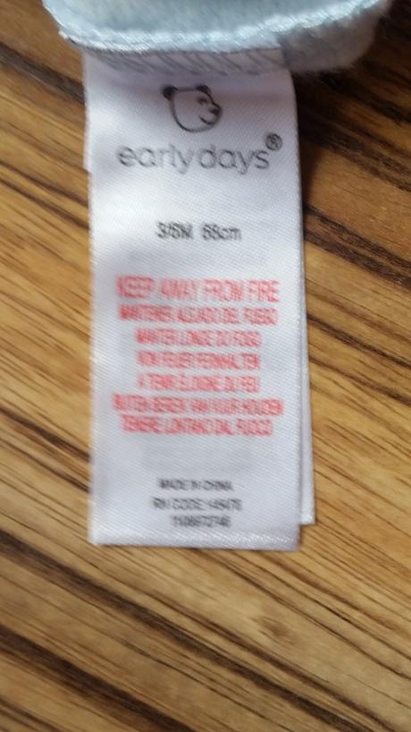 Detske tricko a teplaky, early days,68