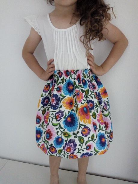 Detská folklórna sukňa, <50 - 188