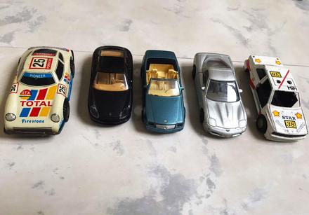 Staré retro autíčka 5 ks,