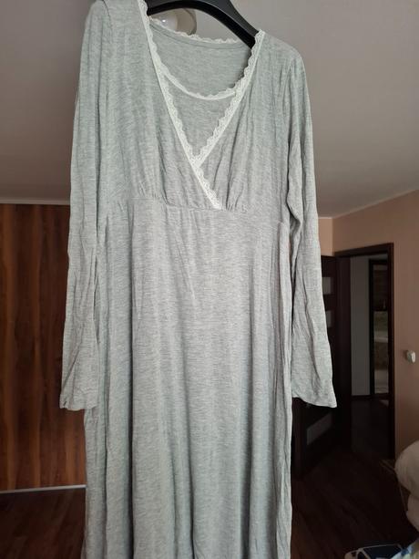 Materská nočná košeľa, 40