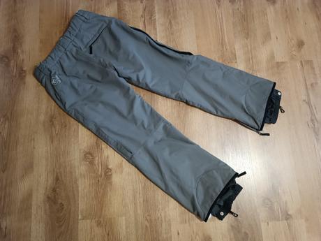 Snowboardové/lyžiarske nohavice, l