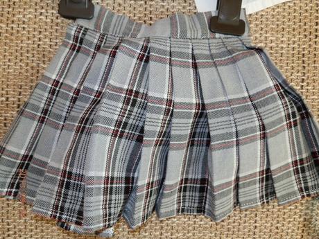 Trojdielný kompletík, 62