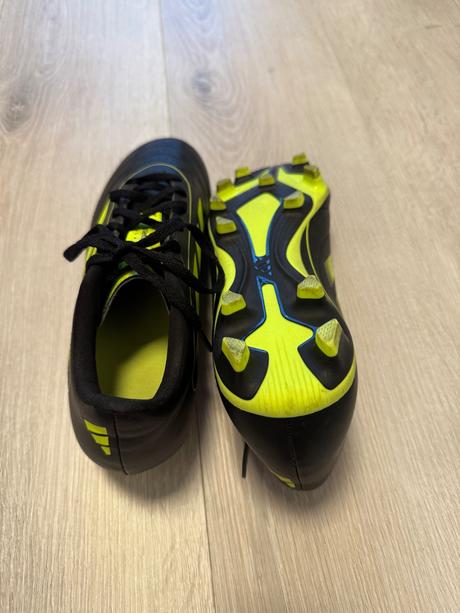 Kopačky, adidas,40